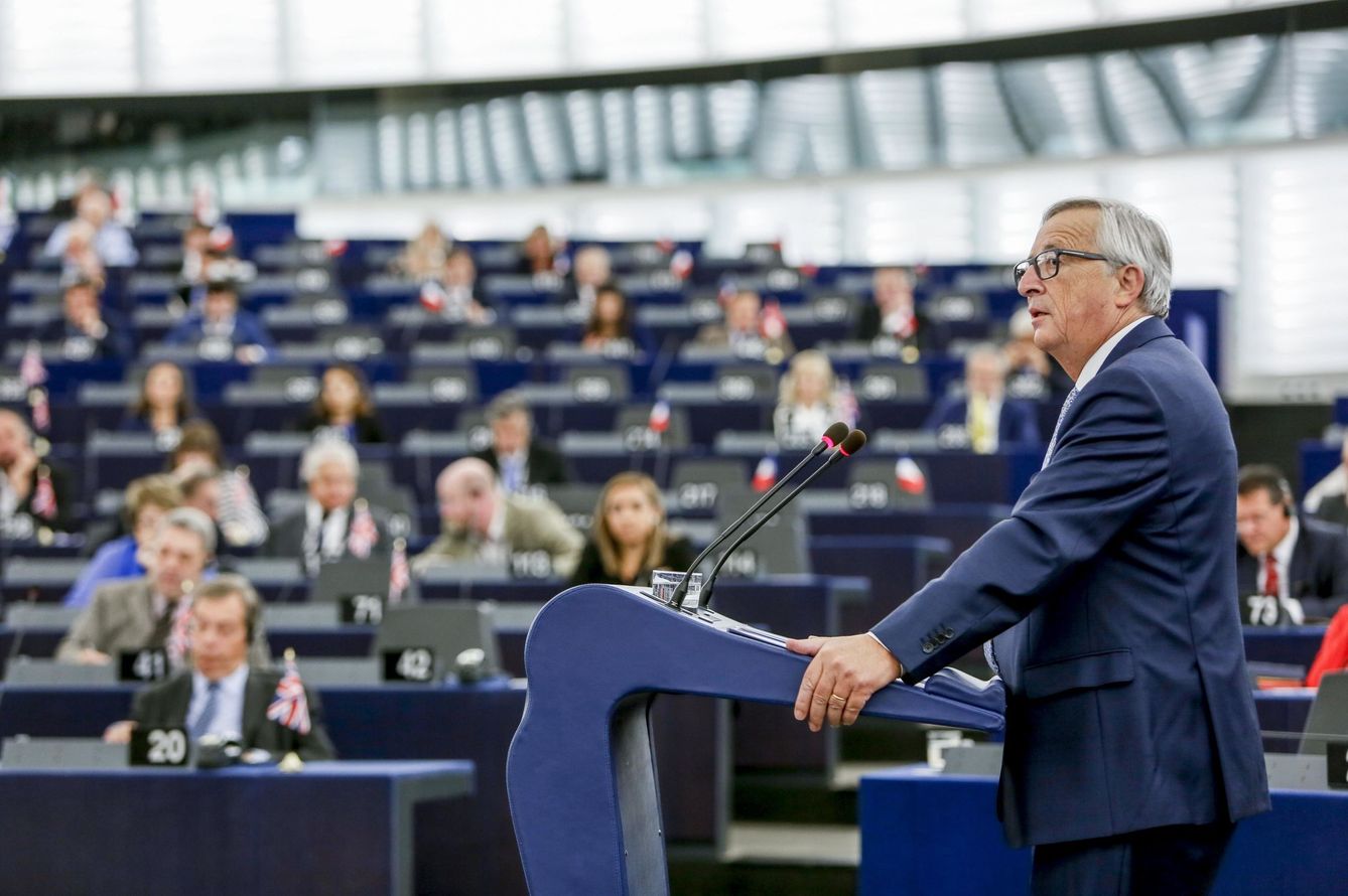 Jean-Claude Juncker preside el debate del Estado de la Unión en la Eurocámara en Estrasburgo (Francia), el 13 de septiembre de 2017. (EFE)