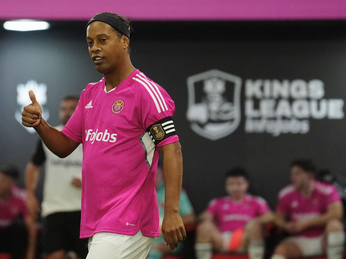 No voy a correr": Ronaldinho se borra de tirar un 'penalti MLS' en la Kings  League