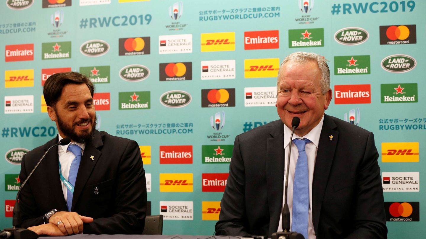 Agustín Pichot, vicepresidente de World Rugby, junto a Bill Beaumont, presidente del organismo. (Reuters)