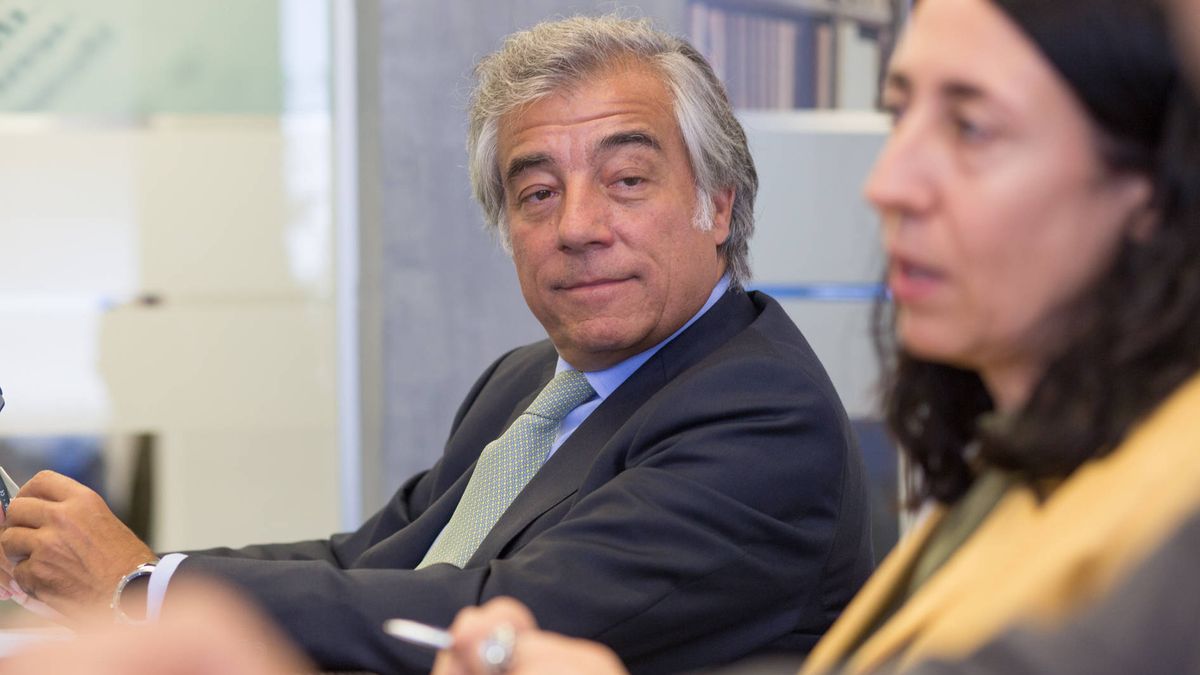 Carlos Colomer deja la presidencia de la gestora de MdF y le sustituye De Fernando