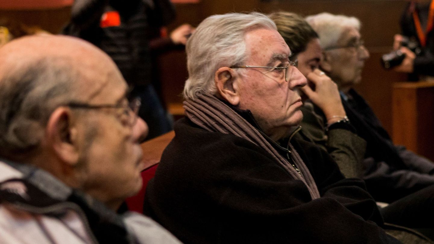 Millet y Montull durante el juicio celebrado en su contra. (EFE/Quique García)