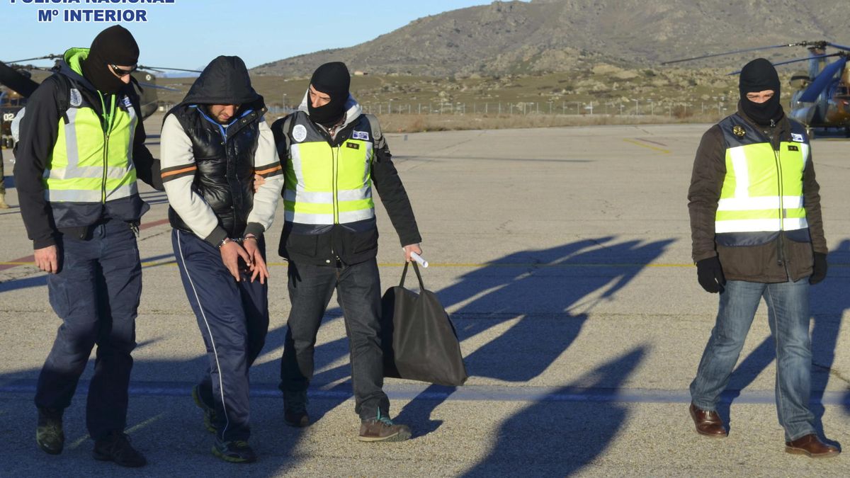 La Policía propone revocar la nacionalidad española a los yihadistas retornados