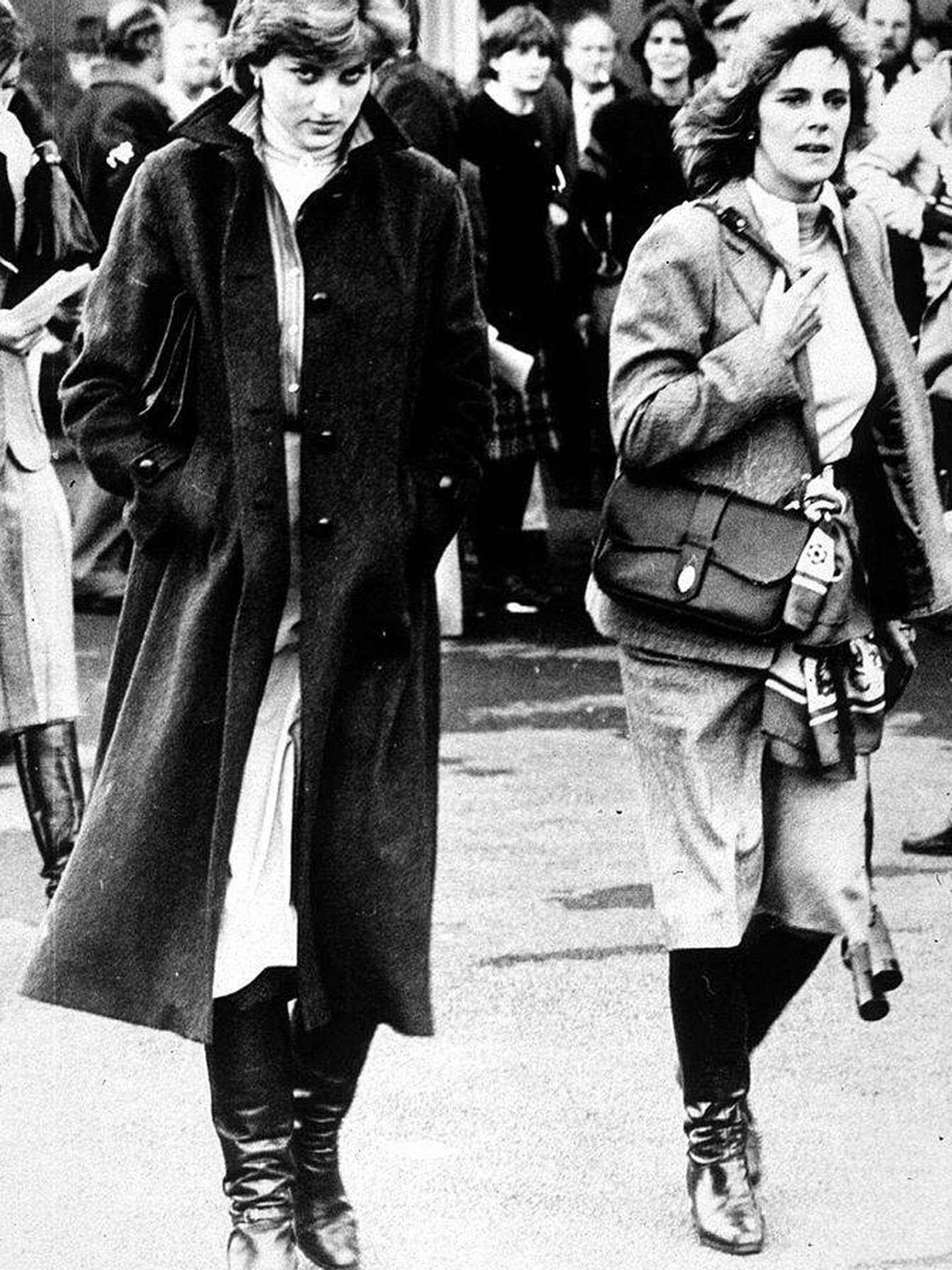 Diana y Camilla, en una imagen de 1980. (Getty)