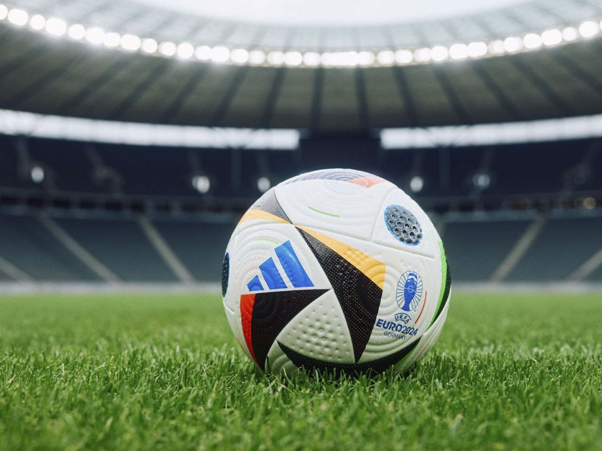 Foto: El balón oficial de la Eurocopa de Alemania 2024 (EFE/UEFA).