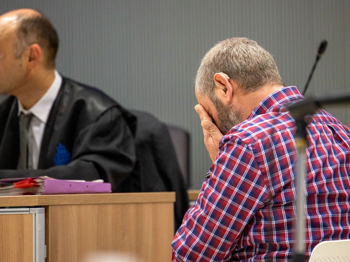 Foto: l acusado Francisco Javier Almeida durante el juicio. (EFE/Raquel Manzanares)