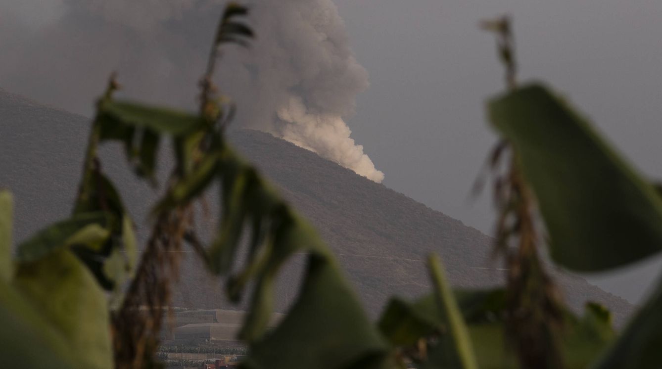 El volcán sigue en erupción. (Alejandro Martínez Vélez)