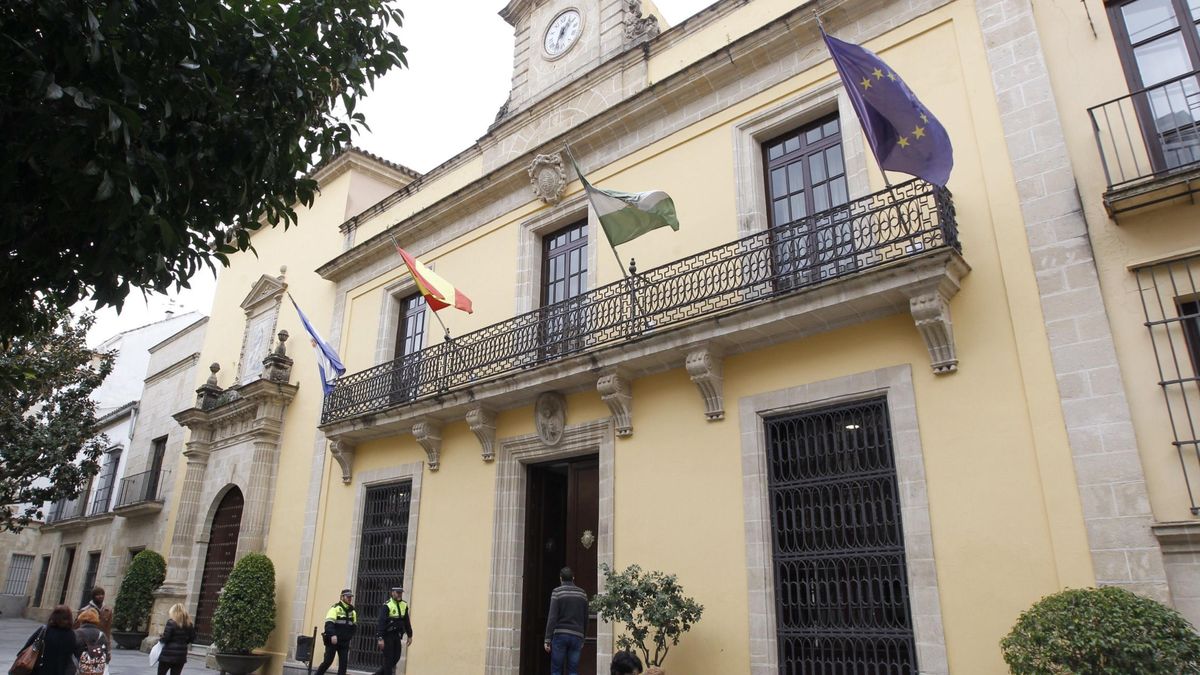 El Ayuntamiento de Jerez lleva al juzgado una de espías: una sola clave y 4.500 documentos