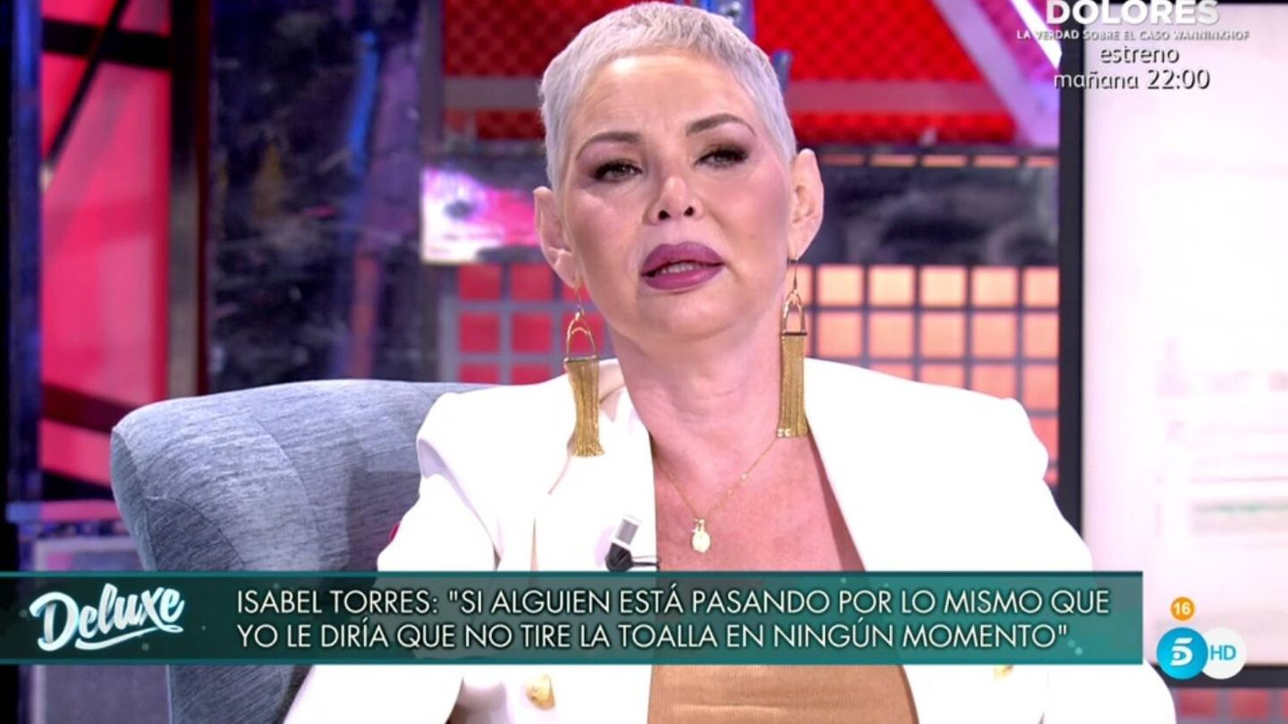Torres hablando de su cáncer con María Patiño. (Telecinco).