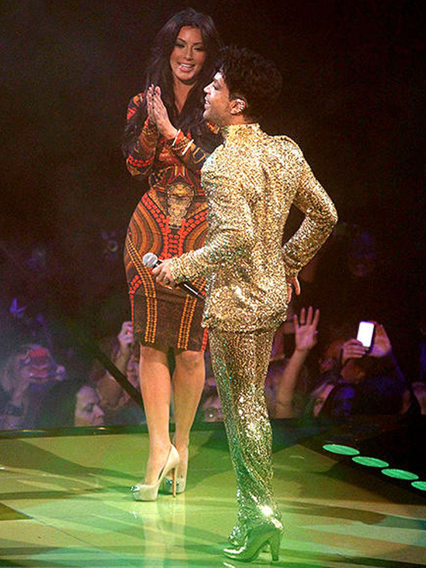 Prince y Kim Kardashian en una imagen del instante