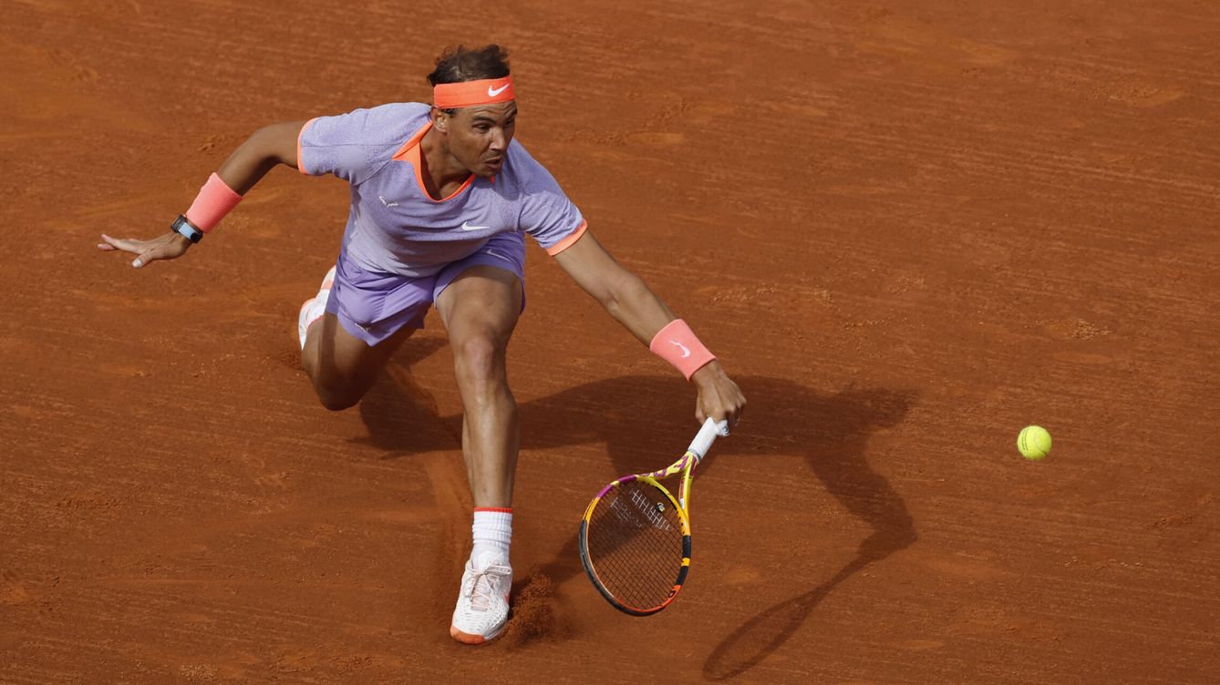 Foto: Tennis - ATP 500 - Barcelona Open - Real Club de Tenis, Barcelona, Spain - April 17, 2024 Spain's Rafael Nadal in action during his round of 32 match against Australia's Alex de Minaur REUTERS Albert Gea