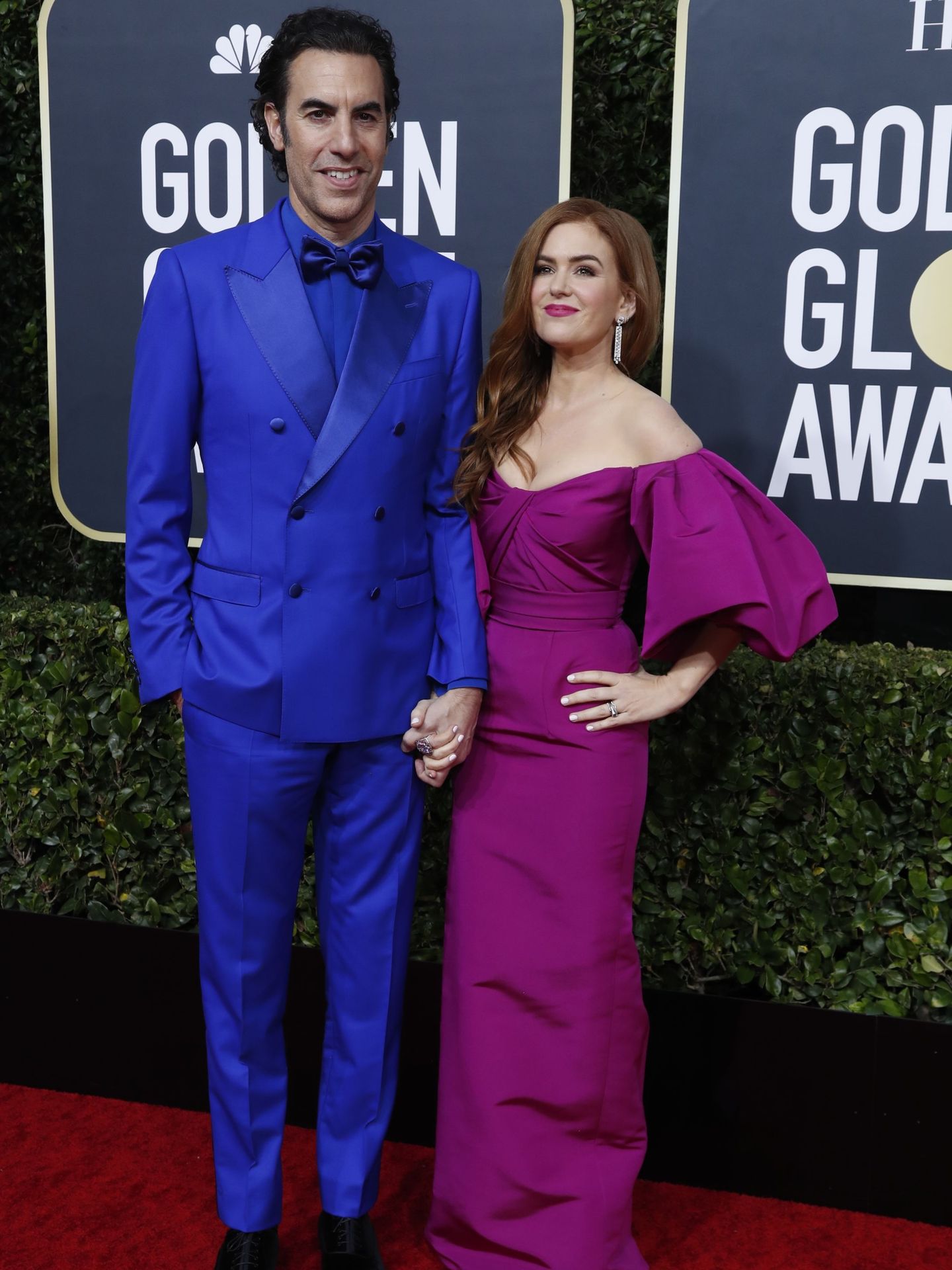 Sacha Baron Cohen e Isla Fisher en los Globos de Oro de 2020. (Reuters/Mario Anzuoni)
