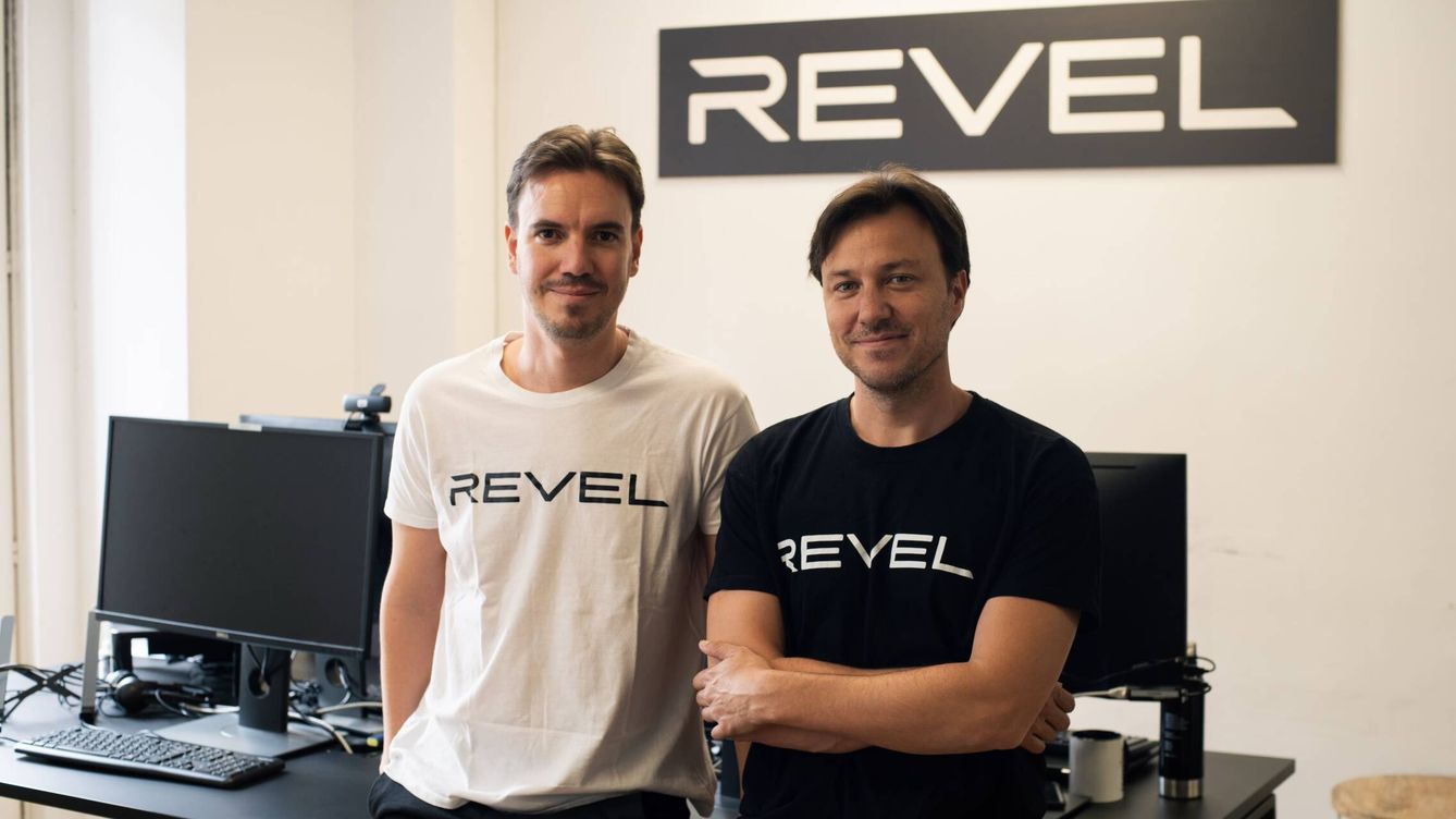 Foto: Los fundadores de Revel, Enrique de Mateo (izquierda) y Daniel Marcos. (Cedida)