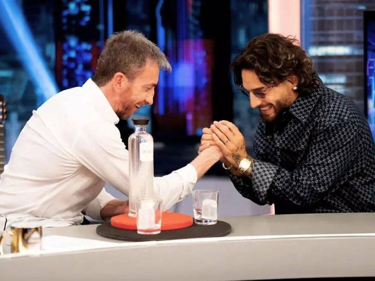 Foto: Pablo Motos y Maluma, en 'El hormiguero'. (Antena 3)