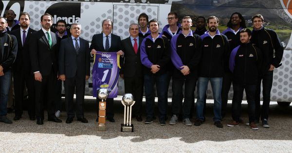 Foto: Iñigo Méndez de Vigo recibió al Quesos Cerrato Palencia en el CSD tras su ascenso en abril de 2016. (CSD)