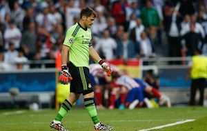 Casillas se enfrenta a un futuro cada vez más alejado del Madrid 