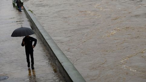 El temporal desborda ríos, corta carreteras y obliga a la evacuación de un hospital en Asturias