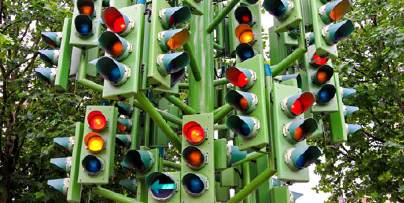 Foto: Saquean los semáforos 'high tech'