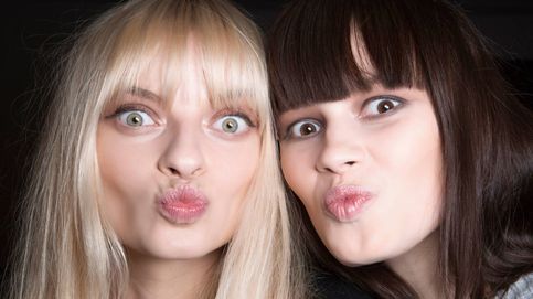 Hacerse todo el maquillaje solo con una barra de labios: es viral en TikTok y te ahorra tiempo y dinero
