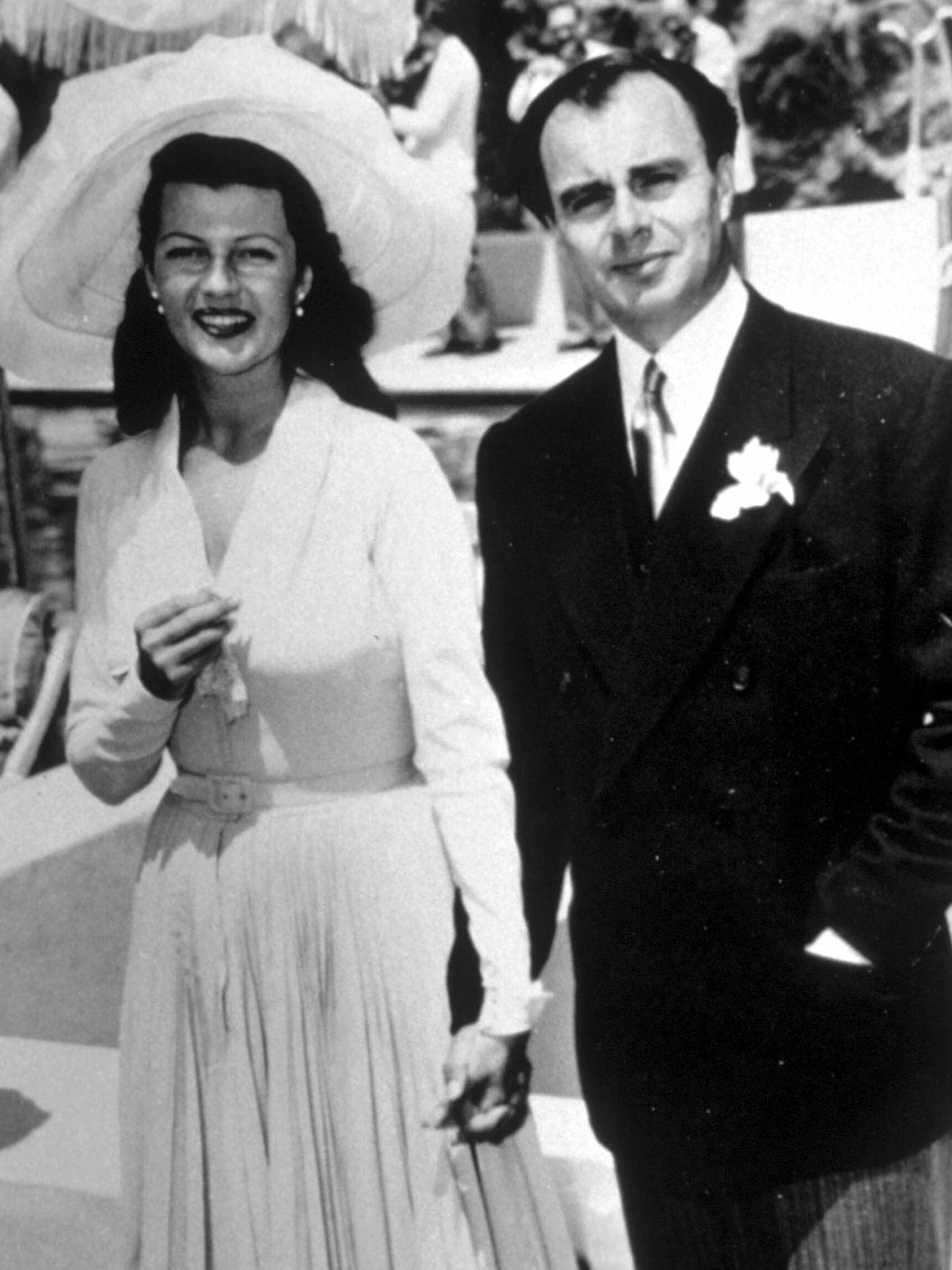 Rita Hayworth y Alí Khan, el día de su boda. (Cordon Press)