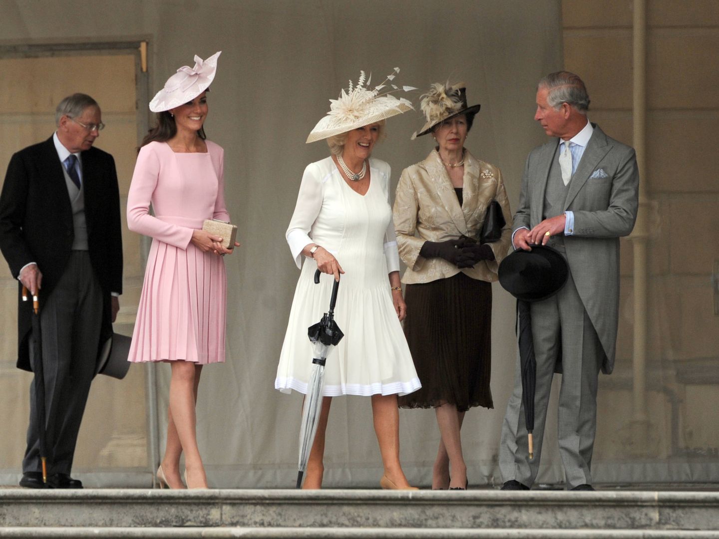 El príncipe Carlos y la princesa Ana, junto a Camilla y Kate Middleton, en una imagen de archivo. (Getty)