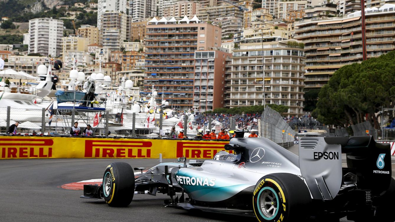 Foto: Nico Rosberg rodando en las calles de Montecarlo (Reuters)