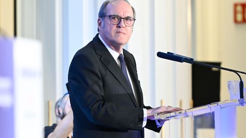 El TC inadmite por mayoría el recurso del Defensor por la ley de nietos por verlo prematuro