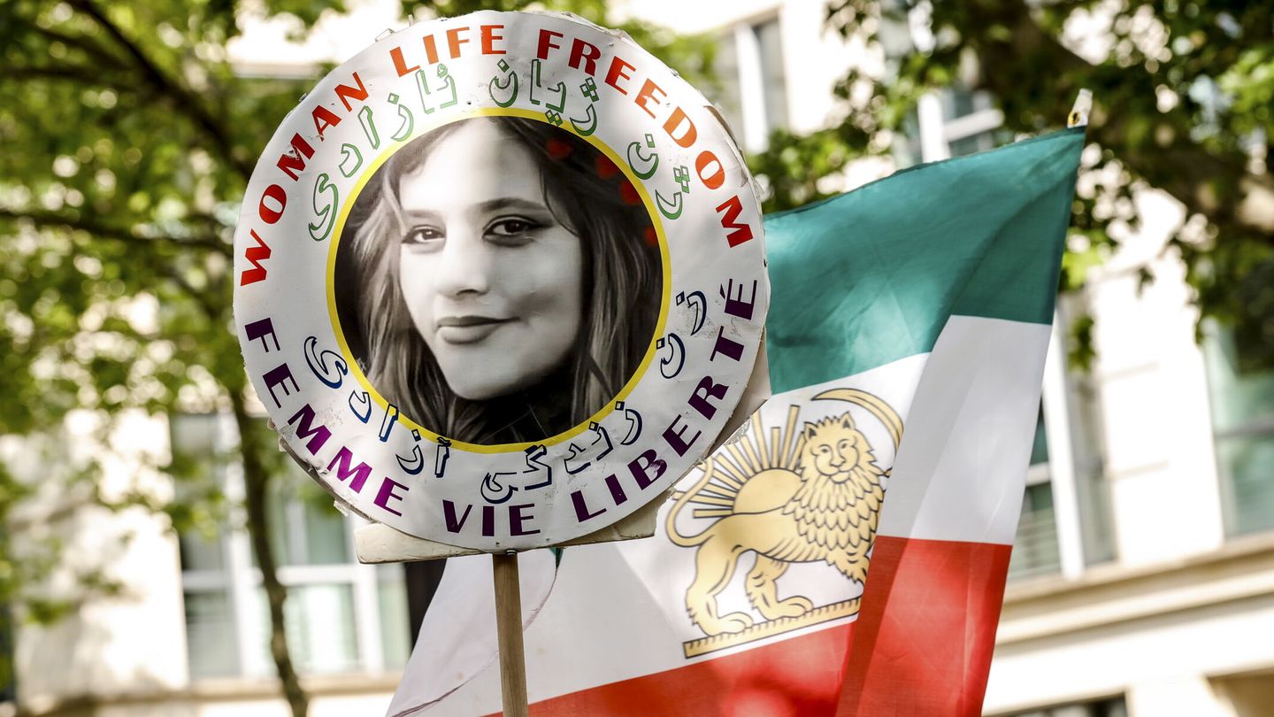 Protestas en Irán por la muerte de Mahsa Amini. (EFE)