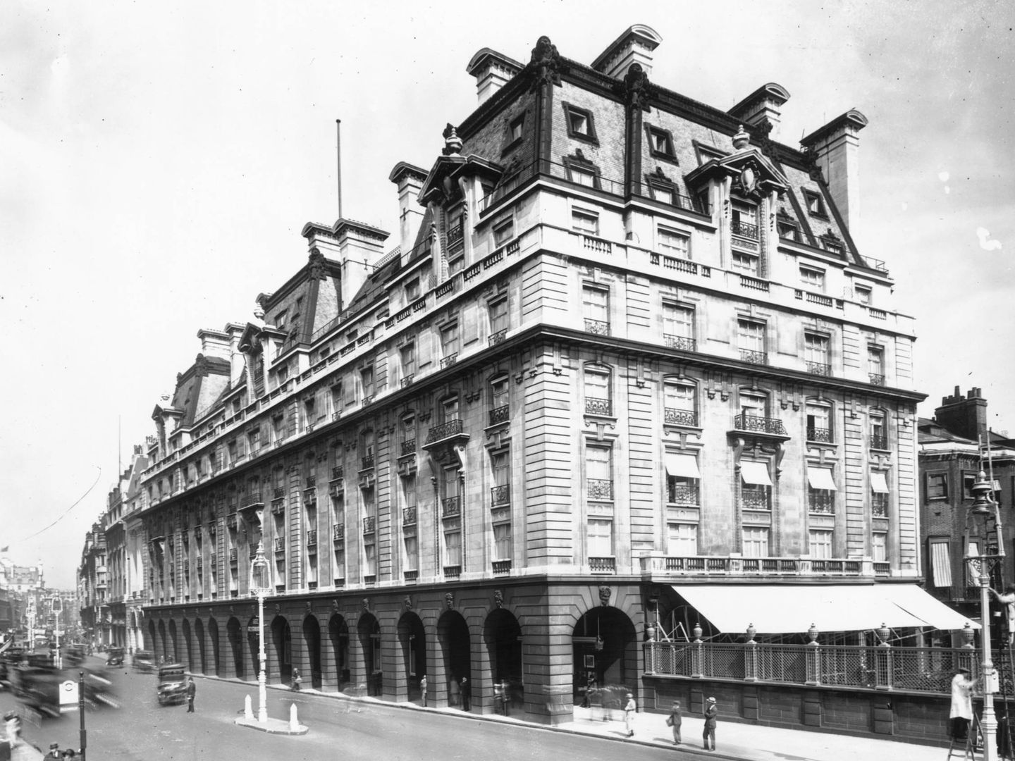  El hotel londinense, en una imagen de 1924. (Getty)