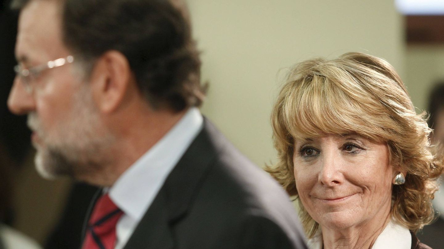 Esperanza Aguirre, junto a Mariano Rajoy. (EFE)