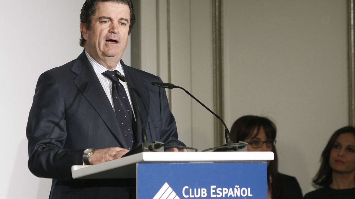 Borja Prado se queda sin su silla en la nueva Mediaset en pleno duelo con Vivendi