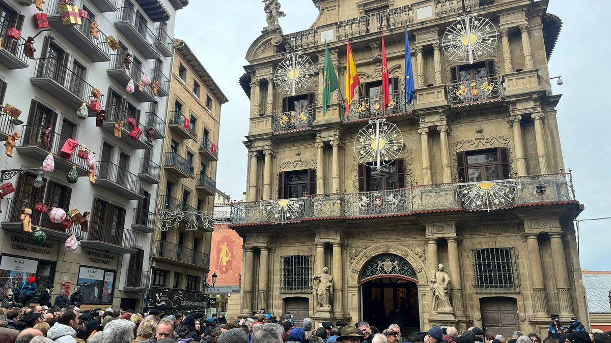 Pamplona, capital de la polarización: 'txarangas' de Bildu y gritos de "traición"