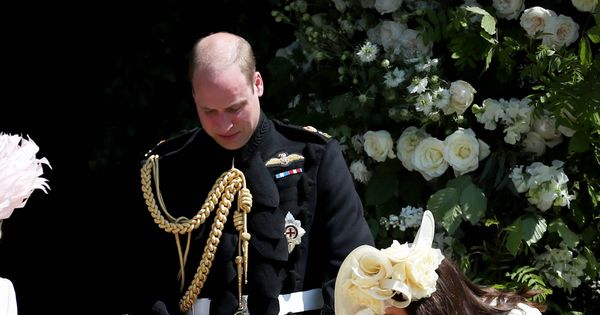 Foto: George y Charlotte durante la boda de los duques de Sussex. (Getty)