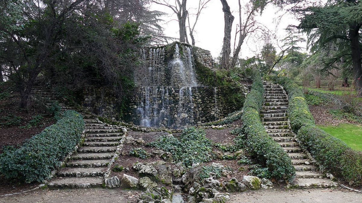 Este parque de Madrid es un tesoro natural con cascadas: un oasis de frescor en medio de la gran capital