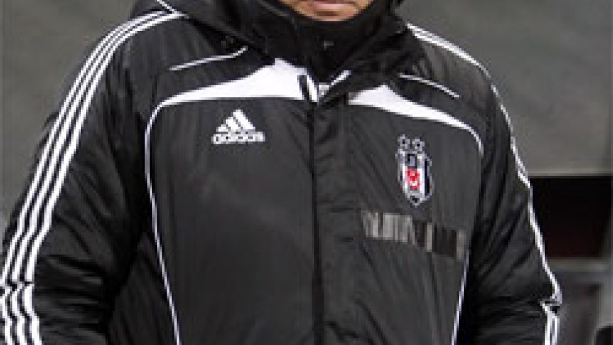 Schuster dimite como entrenador del Besiktas