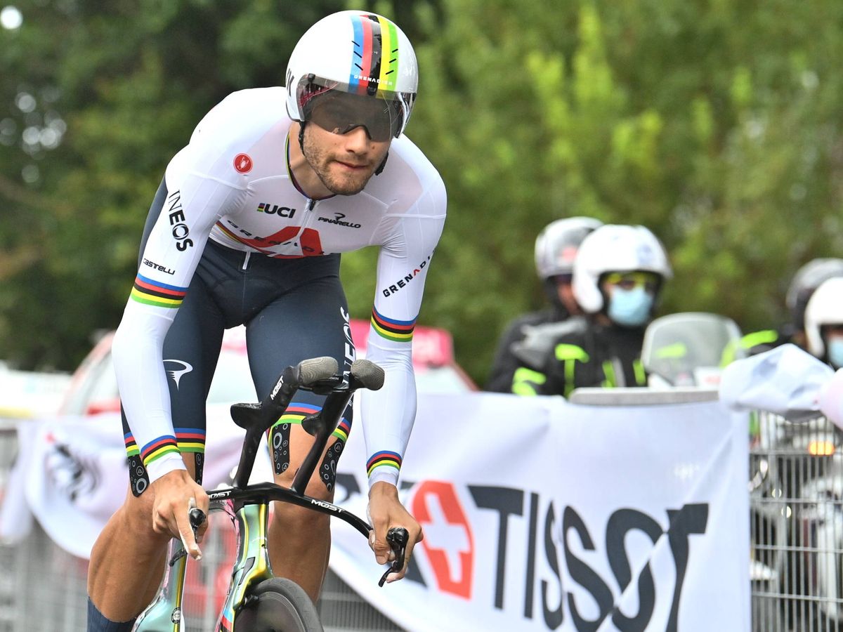 Foto: Filippo Ganna venció en la crono y es el primer Maglia Rosa del Giro. (Giro de Italia)