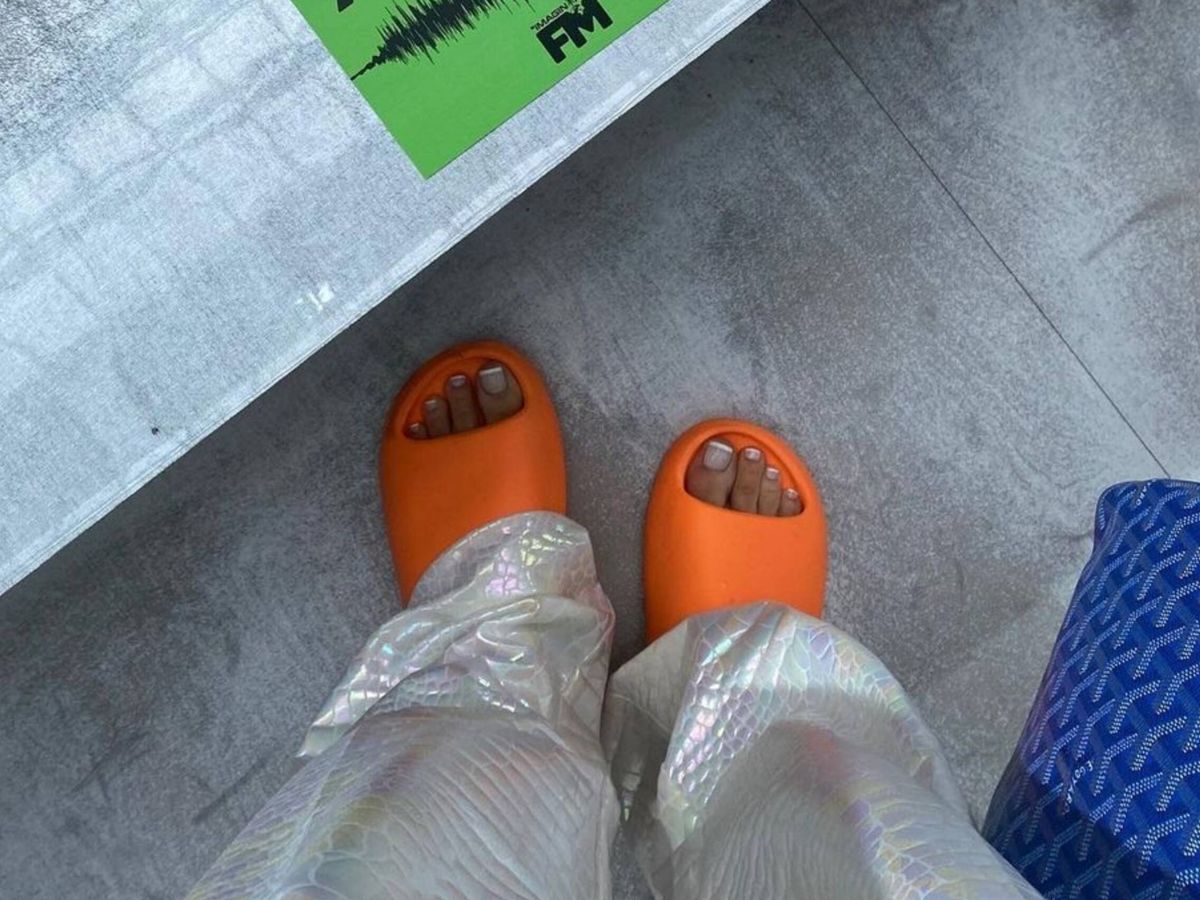 Foto: Así son las nuevas sandalias que triunfan en las redes sociales. (Instagram @thora_valdimars)