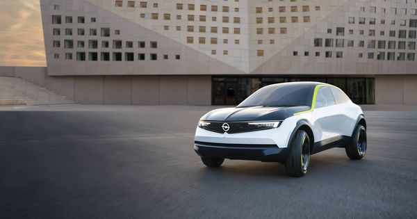 Foto: Frontal muy llamativo en el GTX Experimental que marca el futuro diseño de los nuevos modelos de Opel.