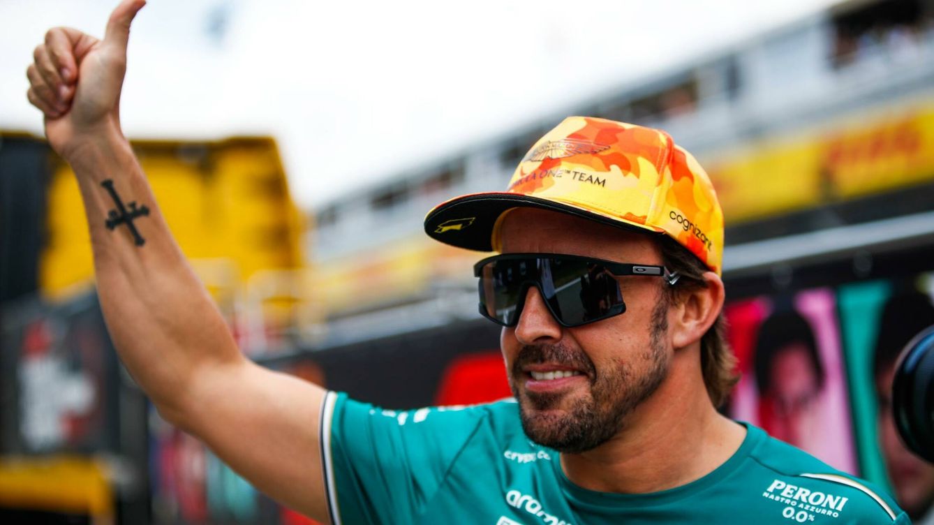 No ponía eso en las pantallas: la corrección de Fernando Alonso a un ingeniero por radio