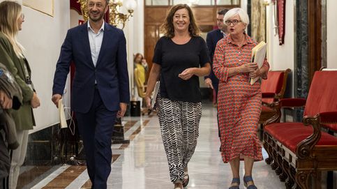 PSOE y Sumar planean contratar intérpretes para que se hable catalán en el debate de Feijóo