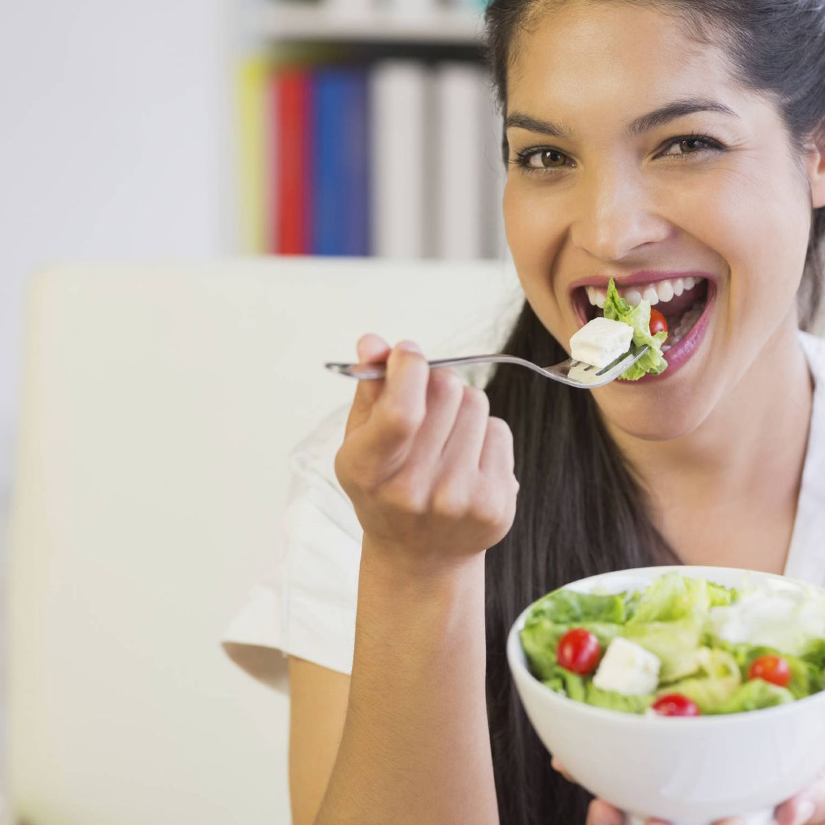 Qué comer para adelgazar: 13 alimentos que no deben faltar en tu dieta