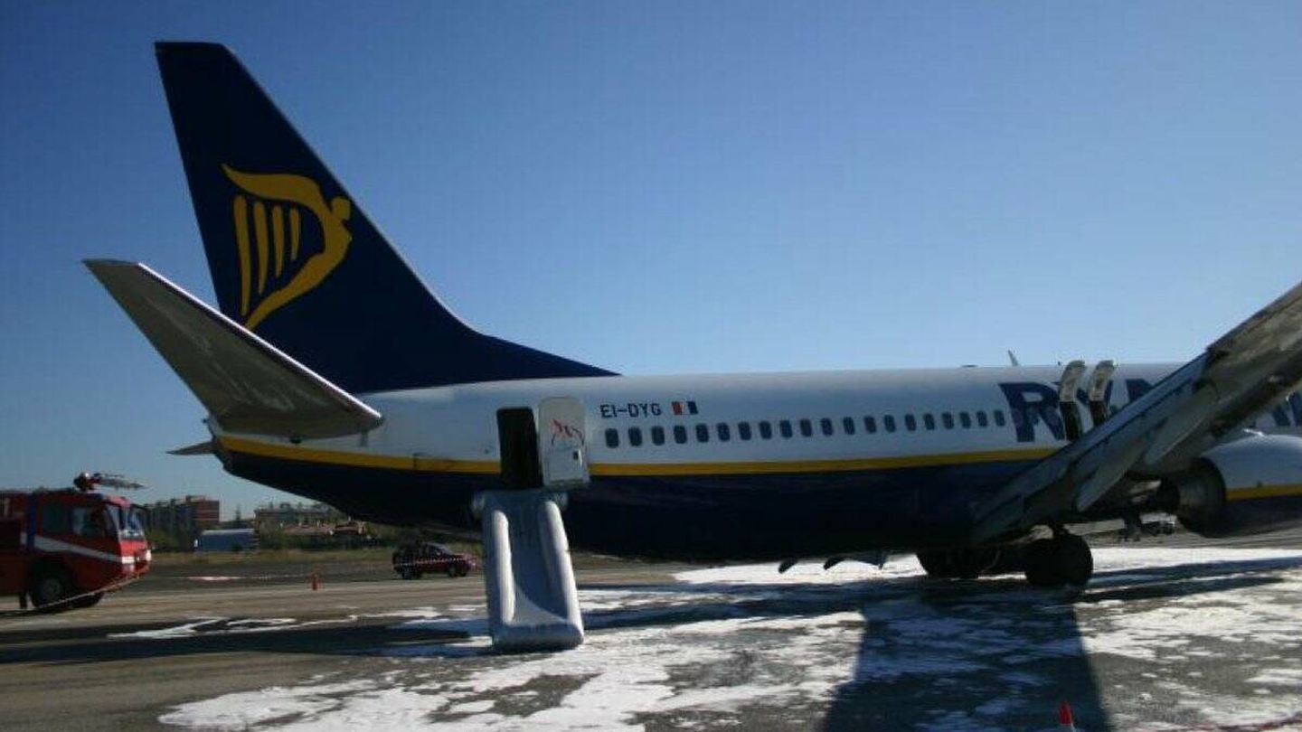 Imágenes del informe oficial del accidente Vuelo 4102 de Ryanair. (Cedida)