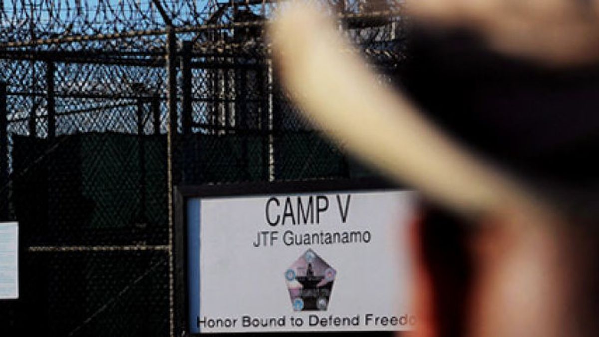 Reino Unido acogerá a los presos de Guantánamo para ayudar a cerrar la prisión