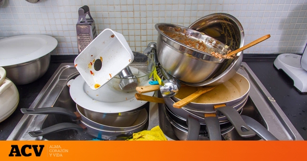 Estos son los 5 tipos de restos de alimentos que nunca debes tirar al  fregadero