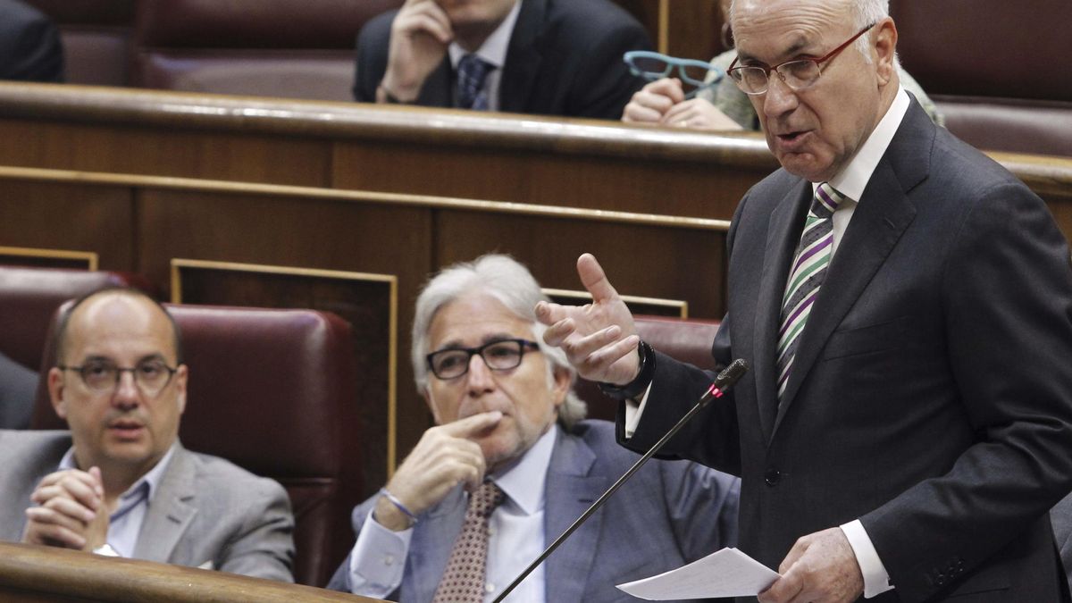 Duran Lleida: "Rajoy tiene legitimidad y no se merece las palabras de Aznar"