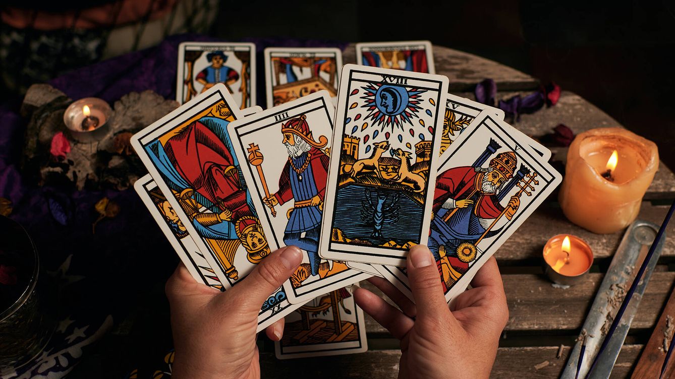 Foto: Las cartas del tarot. (iStock/Cristian Blázquez)
