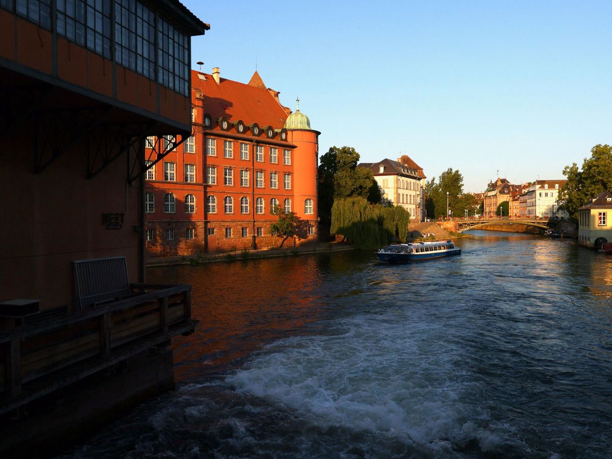 Foto: Uno de los canales de Estrasburgo. (Reuters/Yves Herman)