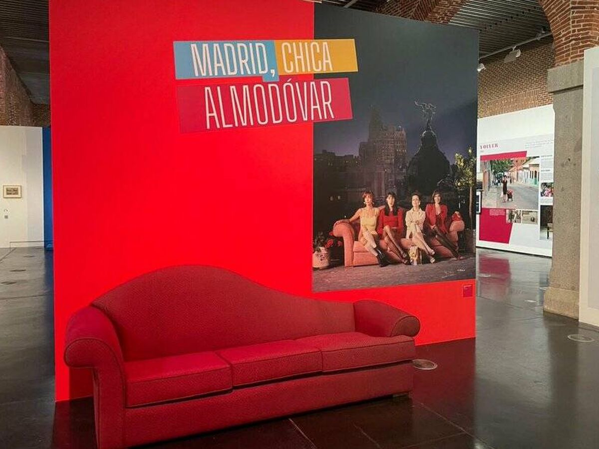Foto: Imagen de la exposición 'Madrid, chica Almodóvar' en Conde Duque. (Ayuntamiento de Madrid)