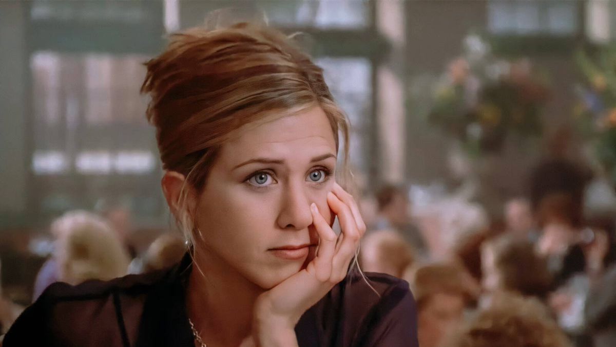 Jennifer Aniston fue la inventora del moño de los 90 y reivindica su propiedad