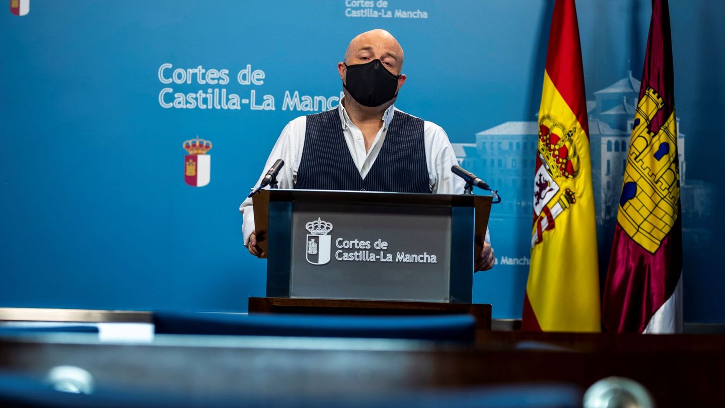 El presidente del grupo parlamentario de Ciudadanos en las Cortes de Castilla-La Mancha, Alejandro Ruiz. (EFE)