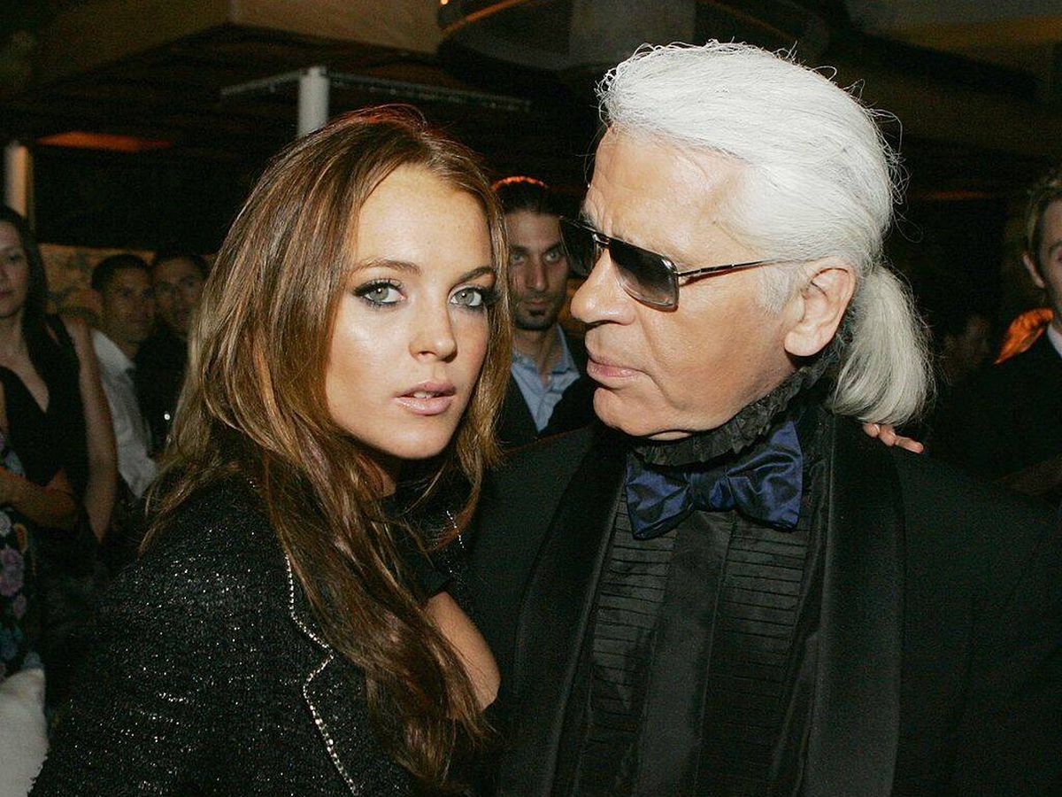 Foto: Lindsay Lohan y Karl Lagerfeld. (Getty/Kevin Winter)